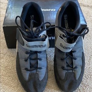 Men’s Shimano mountain bike shoes